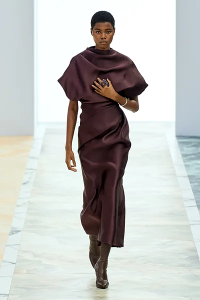 Look 4